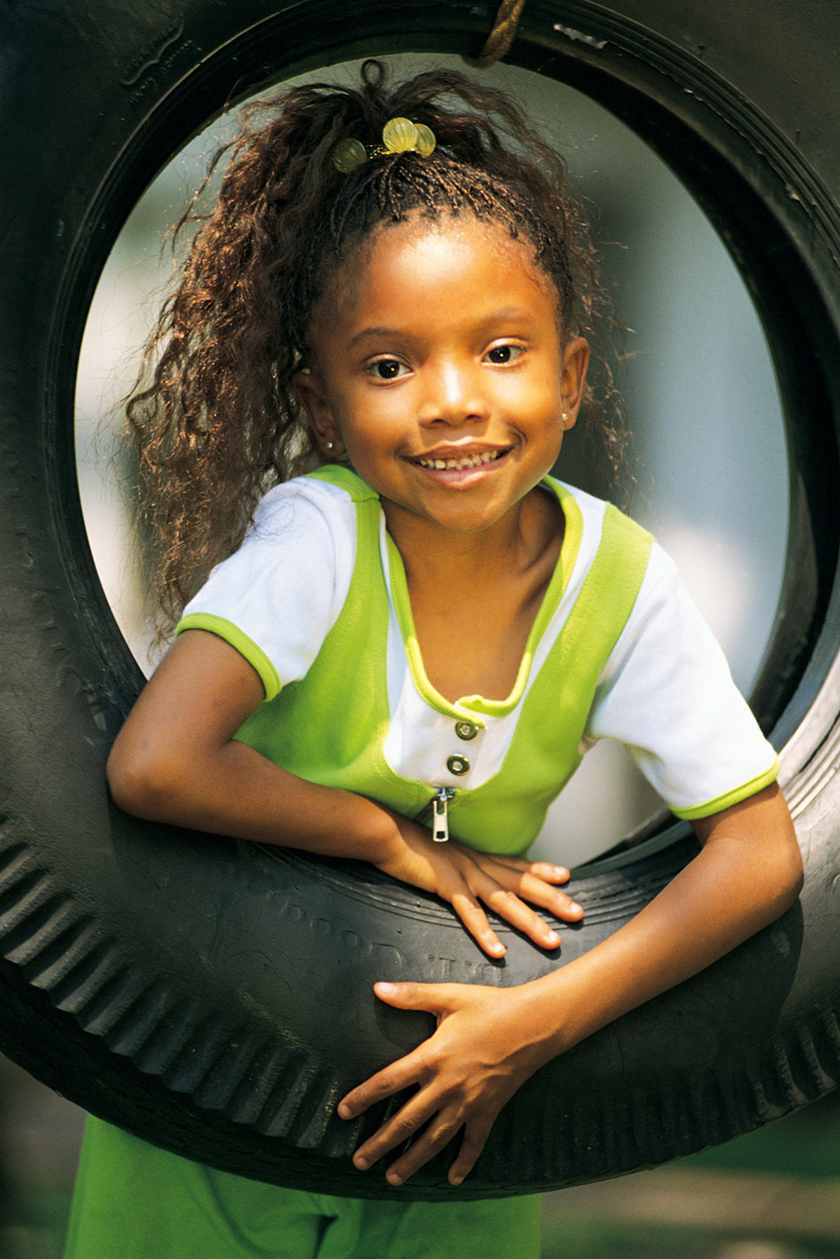 girl in tire